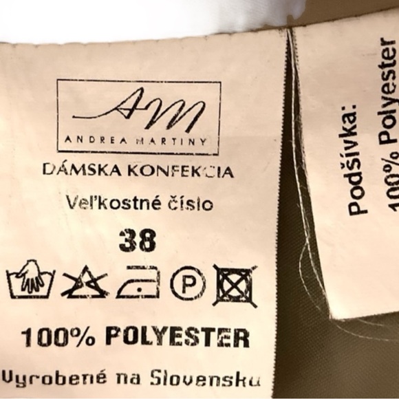 VRHTF Seafoam Quilted Winter Jacket European    size Medium Excellent Condition - Picture 9 of 14